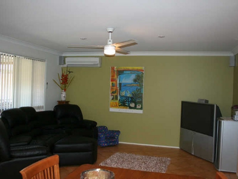 11 Agathis Place, Capalaba QLD 4157