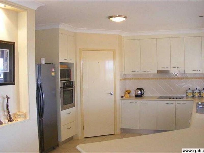 54 Spinnaker Circuit, Redland Bay QLD 4165