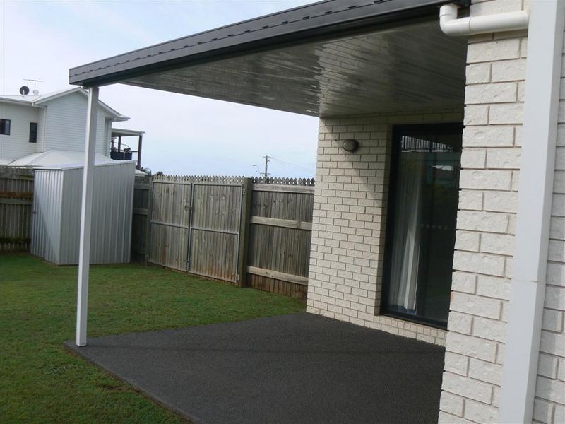 54 Spinnaker Circuit, Redland Bay QLD 4165