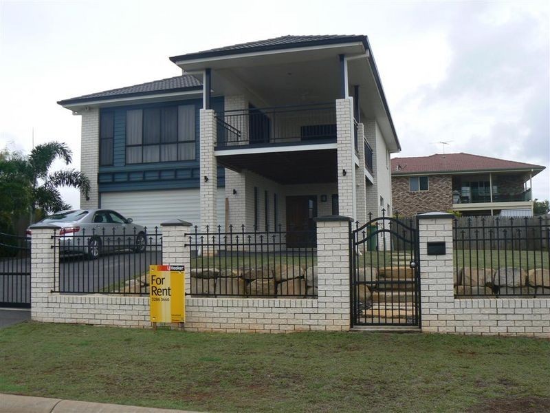 54 Spinnaker Circuit, Redland Bay QLD 4165