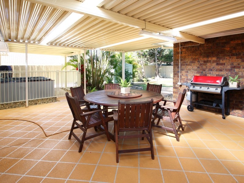 10 Natalin Street, Cleveland QLD 4163