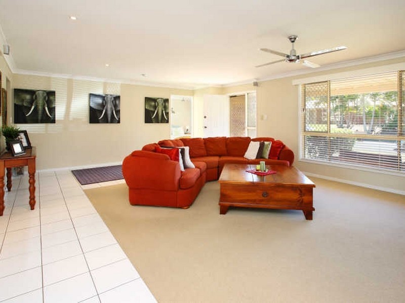 10 Natalin Street, Cleveland QLD 4163