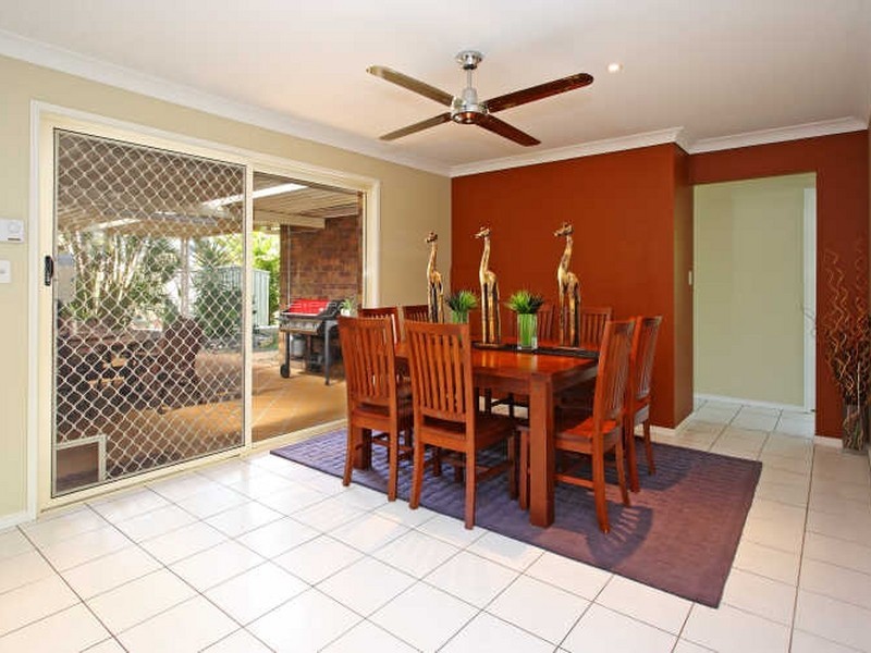 10 Natalin Street, Cleveland QLD 4163