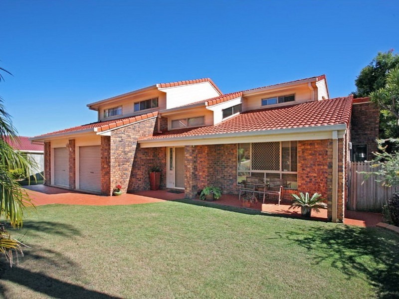 32 Spurs Drive, Wellington Point QLD 4160