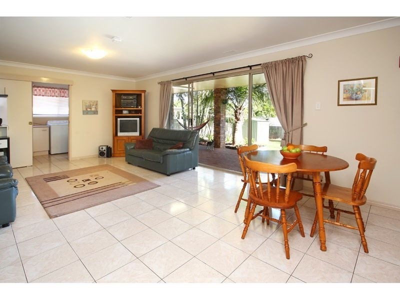 32 Spurs Drive, Wellington Point QLD 4160