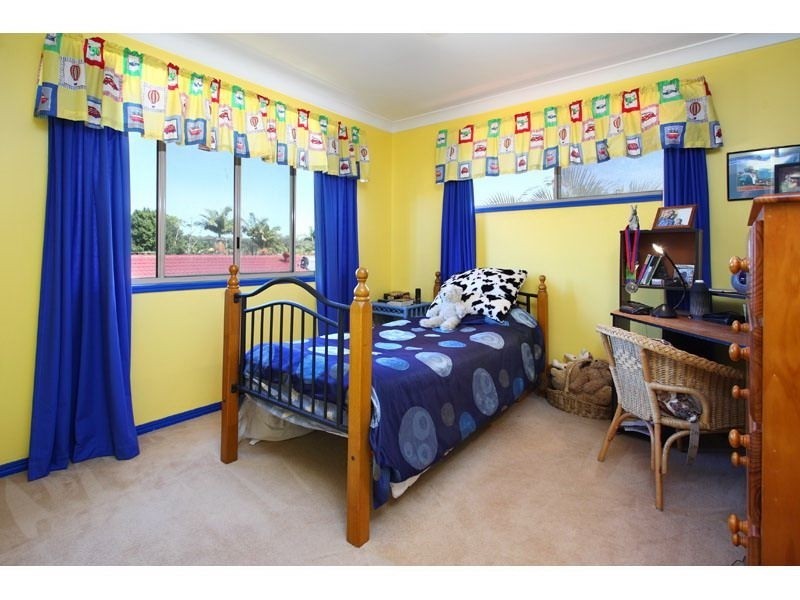 32 Spurs Drive, Wellington Point QLD 4160