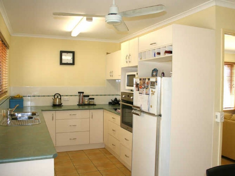 24 Yeo Street, Victoria Point QLD 4165