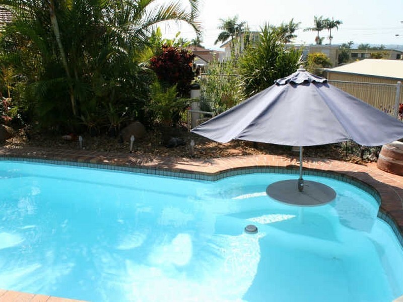 2 Yarran Street, Victoria Point QLD 4165