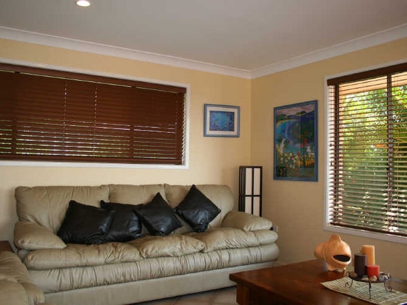 2 Yarran Street, Victoria Point QLD 4165