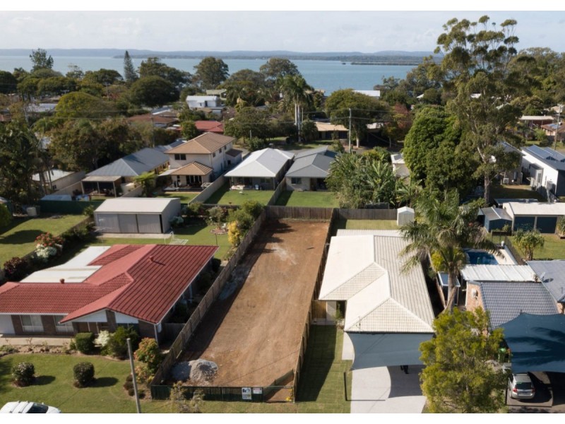 84 Cane Street, Redland Bay QLD 4165