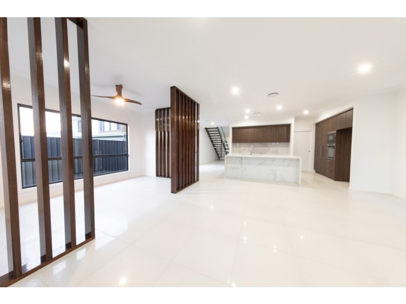 84 Cane Street, Redland Bay QLD 4165