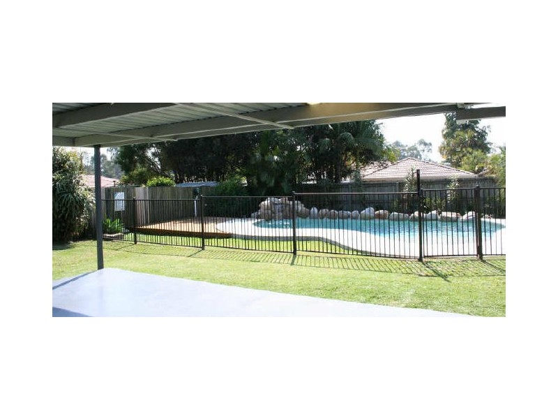 14 Grandis Crescent, Victoria Point QLD 4165