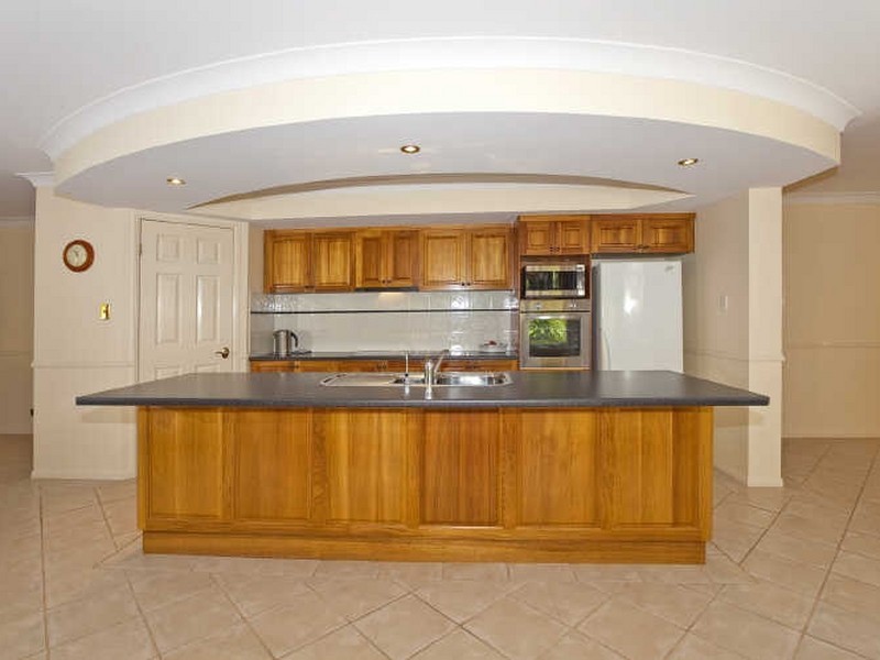 9 Blackthorne Street, Ormiston QLD 4160