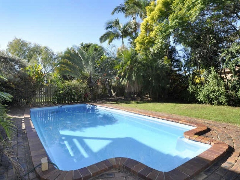 298 Bloomfield Street, Cleveland QLD 4163