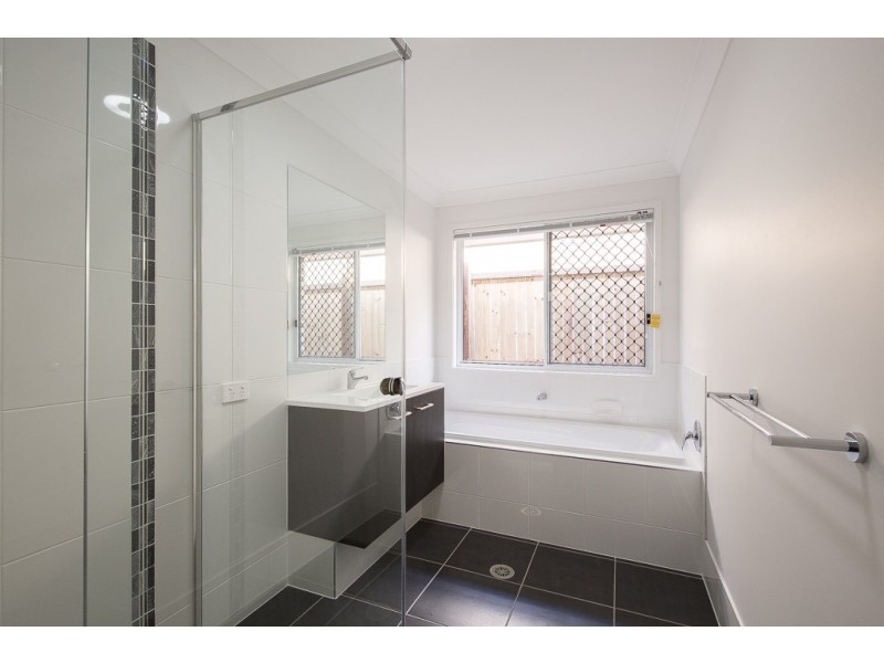 12 Kiama Circuit, Thornlands QLD 4164