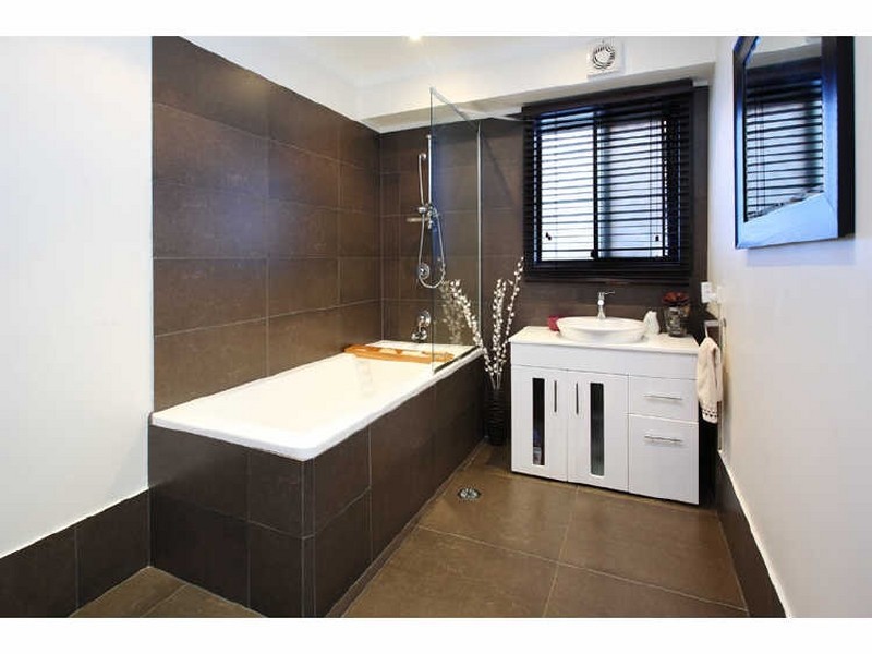 12 Kinross Road, Thornlands QLD 4164