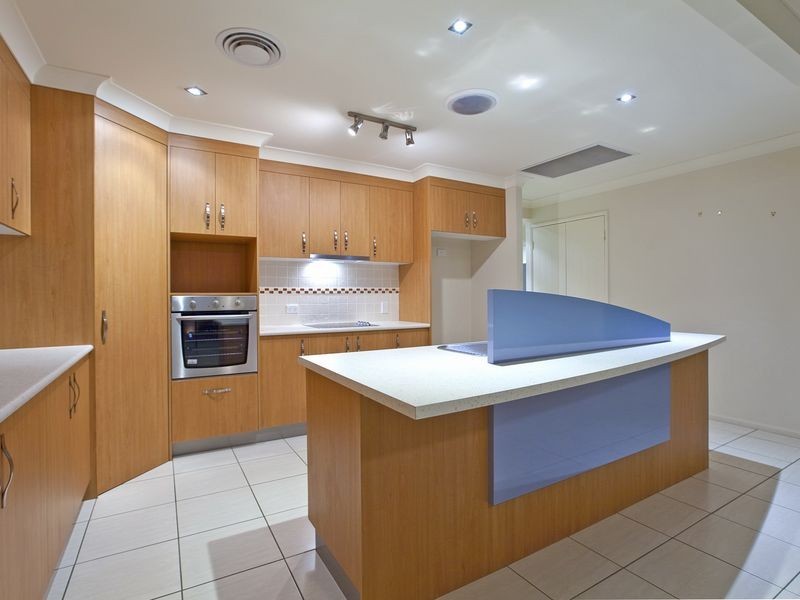 1 Carmay Close, Thornlands QLD 4164