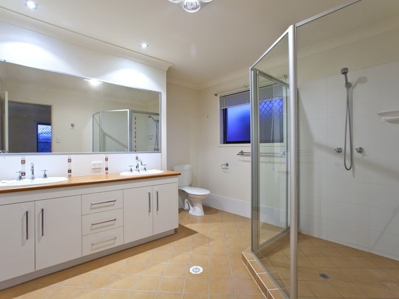 1 Carmay Close, Thornlands QLD 4164