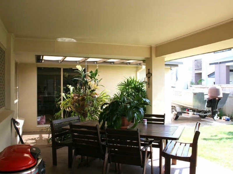 9 Moreton Road, Thornlands QLD 4164