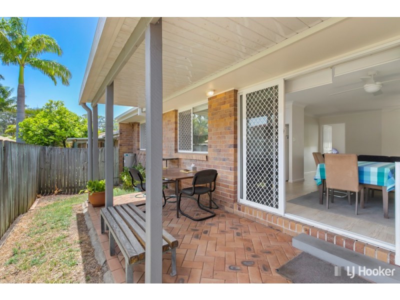 2/19 Victor Street, Birkdale QLD 4159