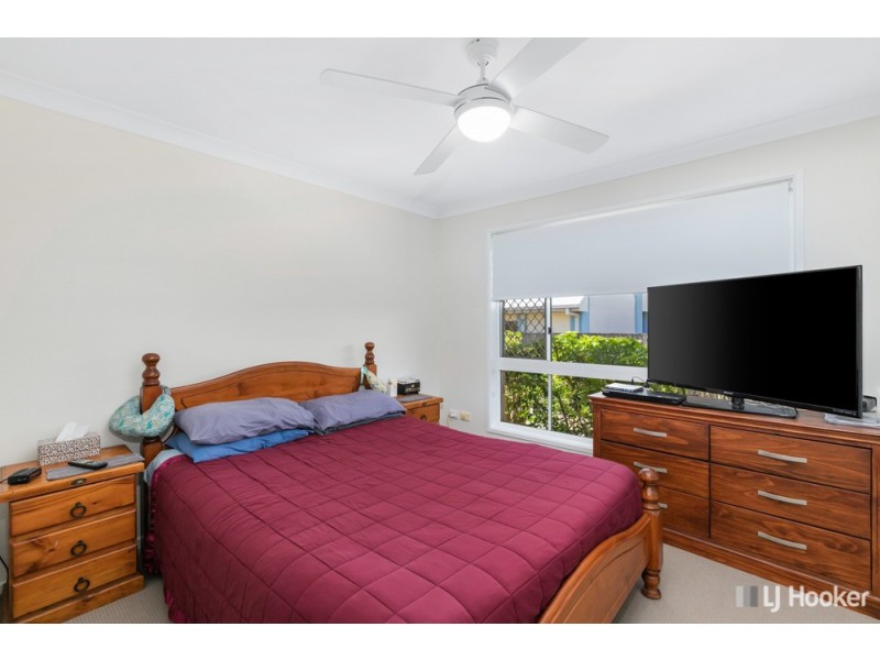 2/19 Victor Street, Birkdale QLD 4159