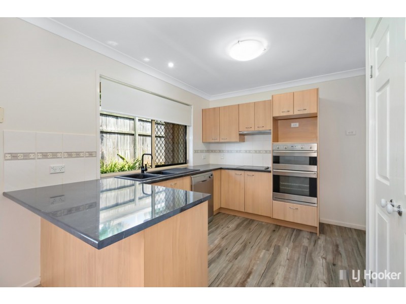 12 Lanyard Place, Redland Bay QLD 4165