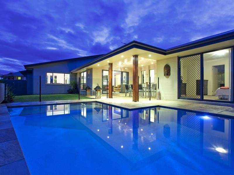 8 Apple Gum Crescent, Thornlands QLD 4164