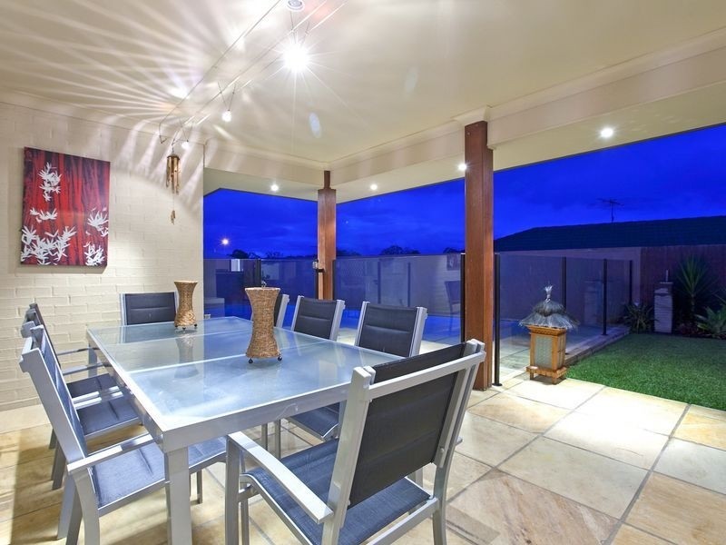 8 Apple Gum Crescent, Thornlands QLD 4164