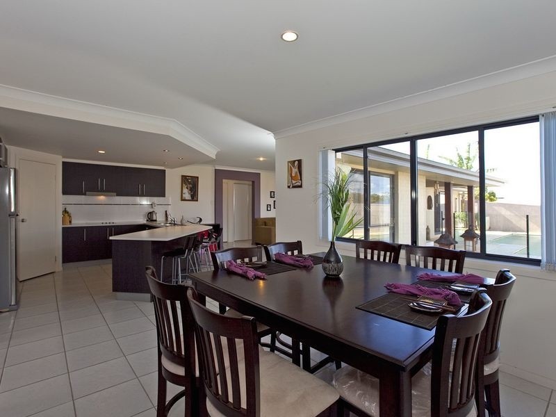 8 Apple Gum Crescent, Thornlands QLD 4164