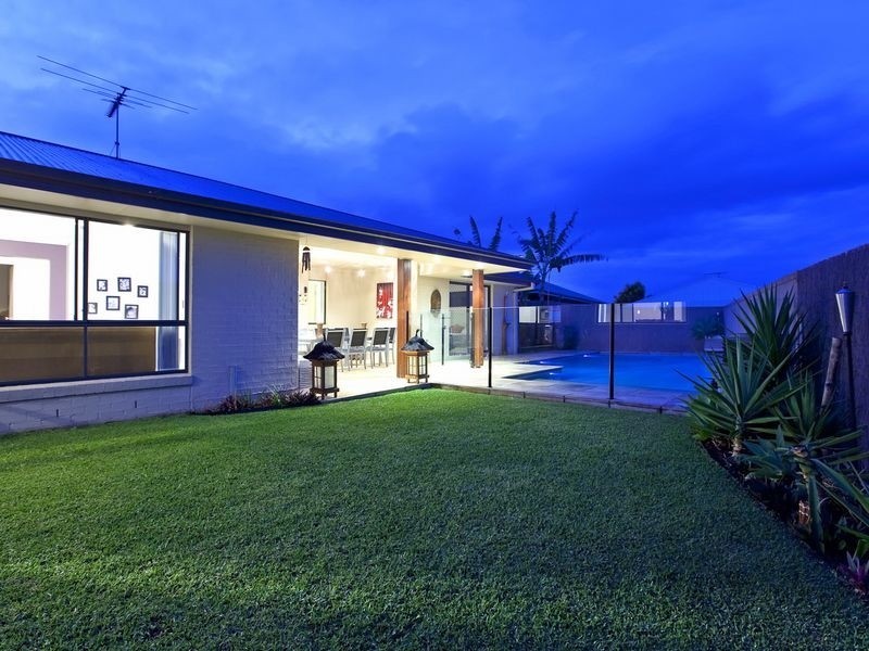 8 Apple Gum Crescent, Thornlands QLD 4164