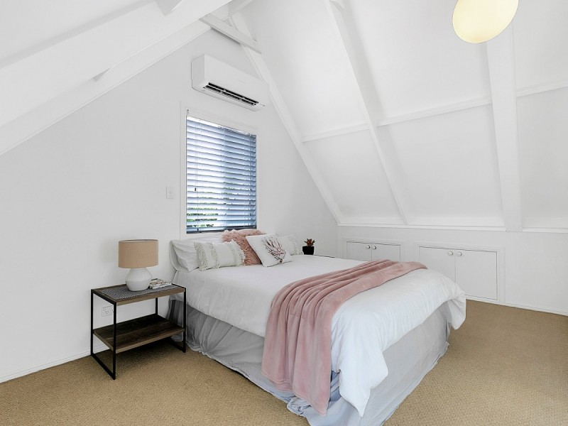 141-143 Scenic Road, Redland Bay QLD 4165