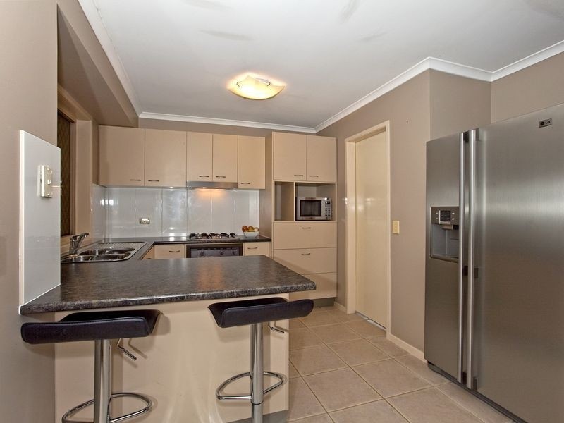 10 Bethnal Court, Wellington Point QLD 4160