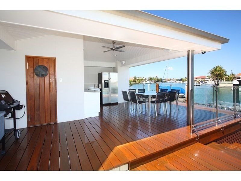 85 Masthead Drive, Raby Bay QLD 4163