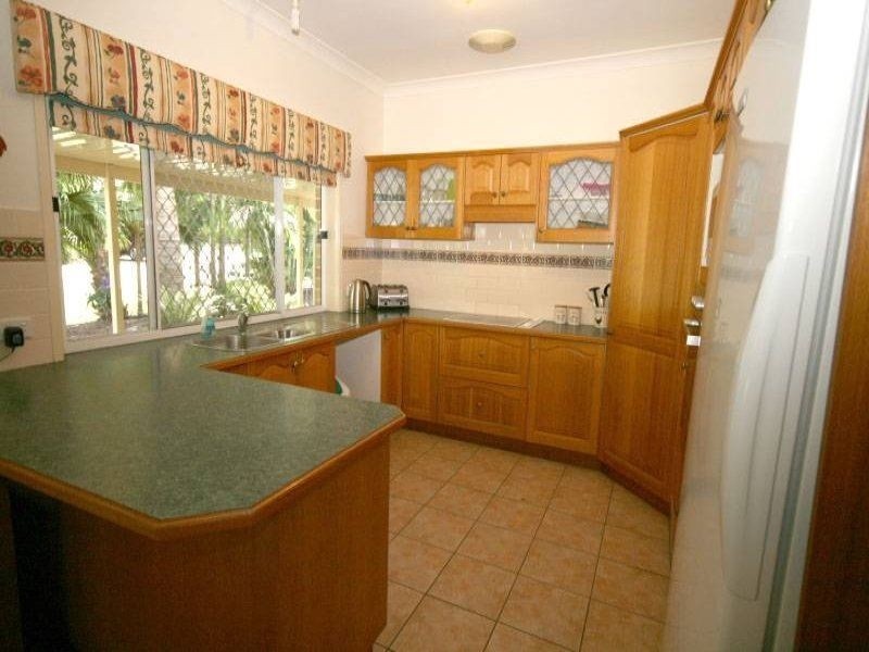 182 Stern Road, Carbrook QLD 4130