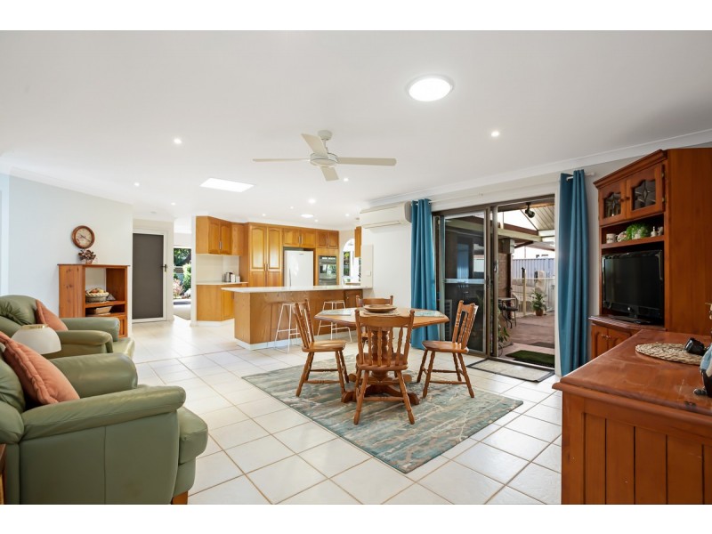 43-45 Dart Street, Redland Bay QLD 4165