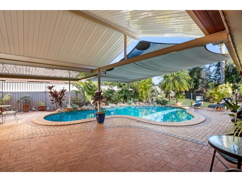 43-45 Dart Street, Redland Bay QLD 4165