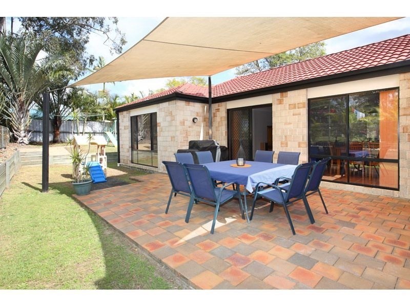 167 Redland Bay Road, Capalaba QLD 4157