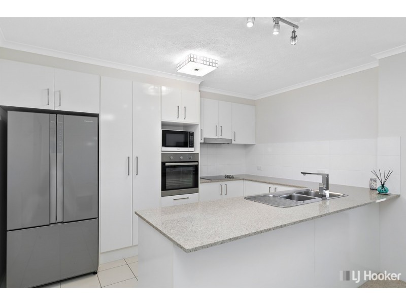 10/7-13 Shore Street East, Cleveland QLD 4163