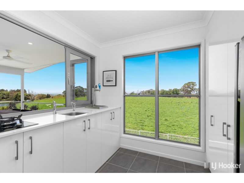 73 Waterville Drive, Thornlands QLD 4164