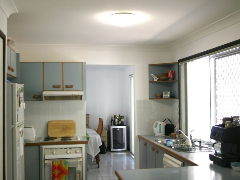 6 Devonstone Street, Cleveland QLD 4163