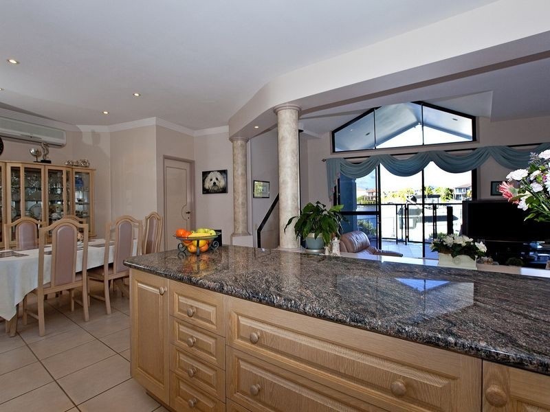 34 Piermont Place, Raby Bay QLD 4163