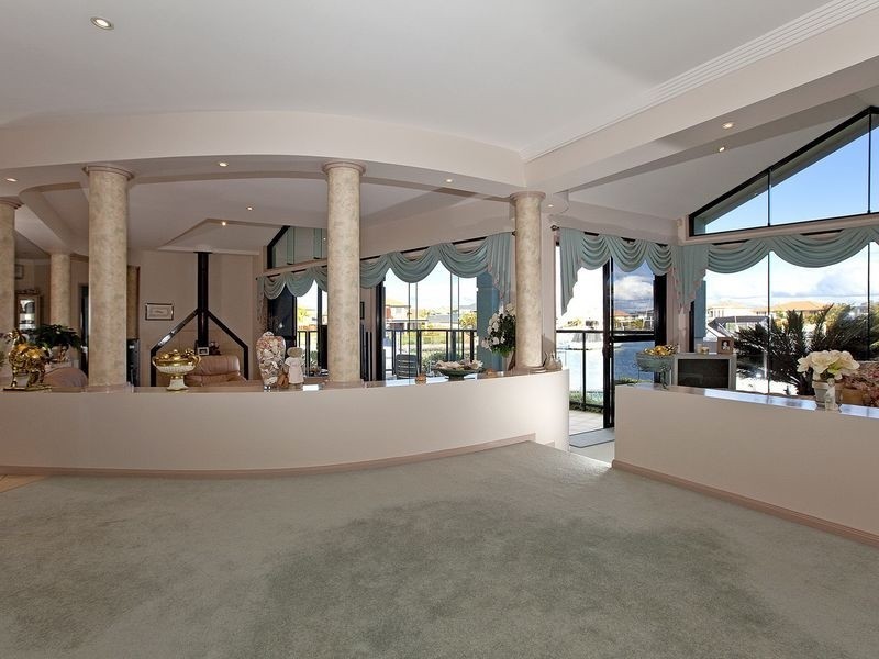 34 Piermont Place, Raby Bay QLD 4163