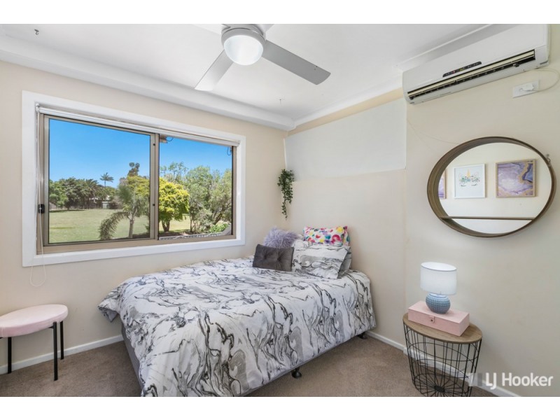 6 Michelle Place, Victoria Point QLD 4165