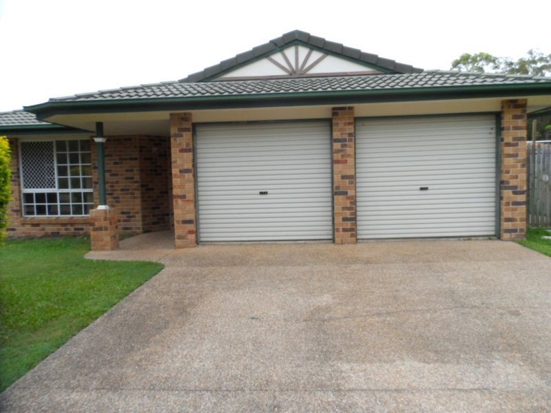 52 Marjorie Buckler Av, Redland Bay QLD 4165