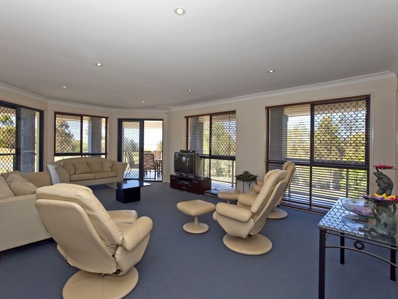 2 Watervale Drive, Redland Bay QLD 4165