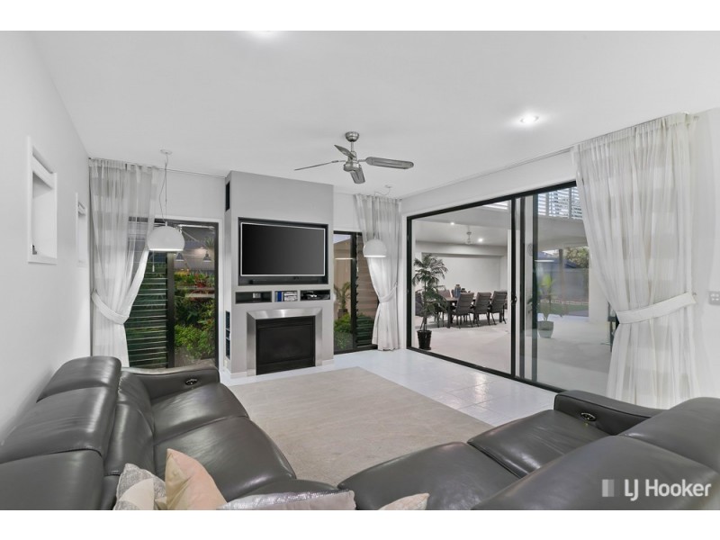 6 Jewel Place, Thornlands QLD 4164