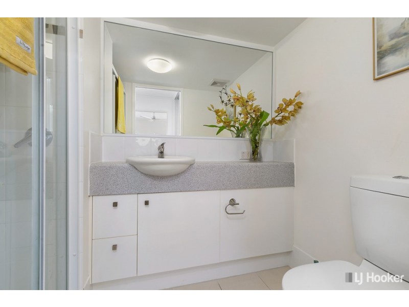 40/7-13 Shore Street East, Cleveland QLD 4163