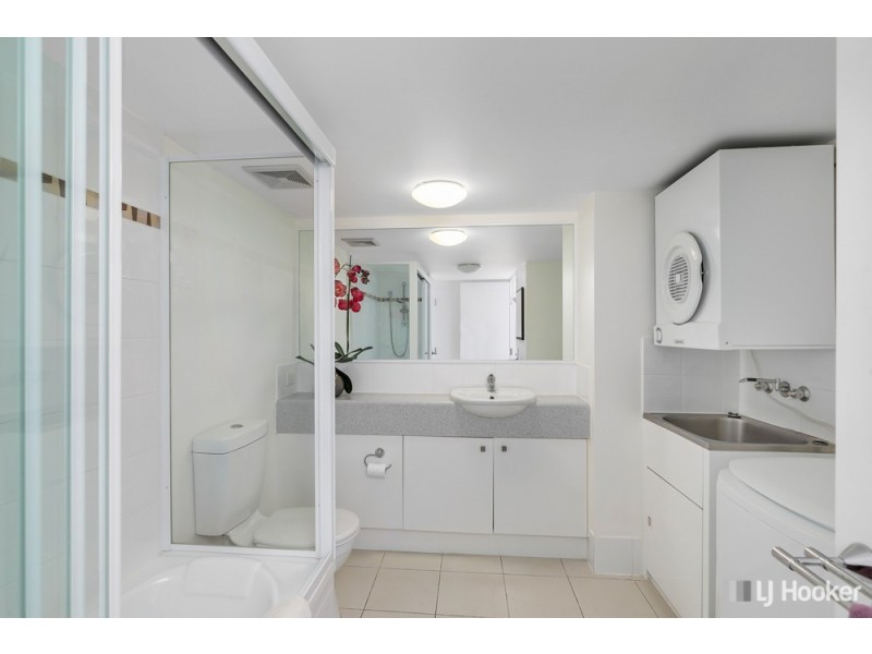 40/7-13 Shore Street East, Cleveland QLD 4163