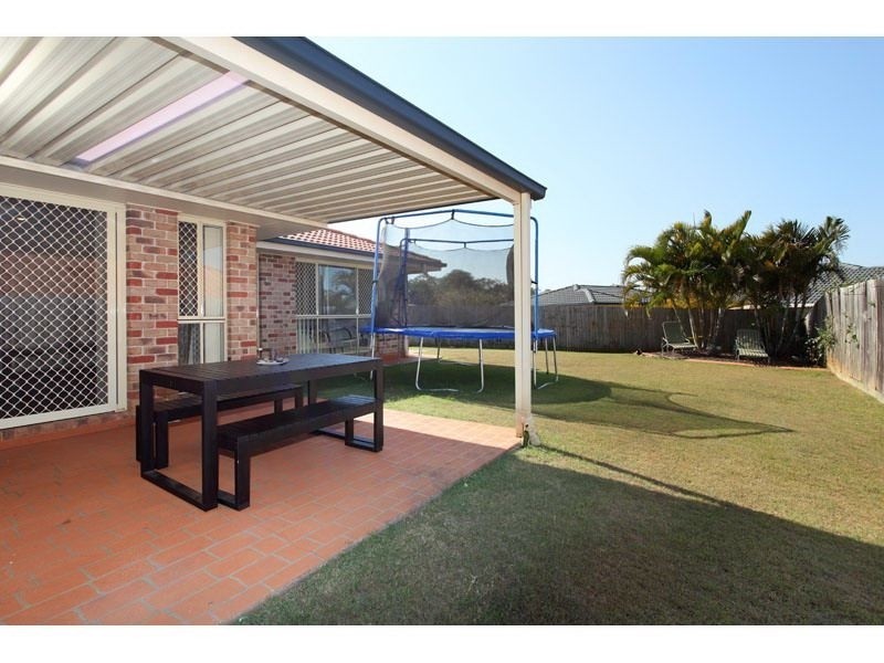 9 Gilchrist Street, Wellington Point QLD 4160