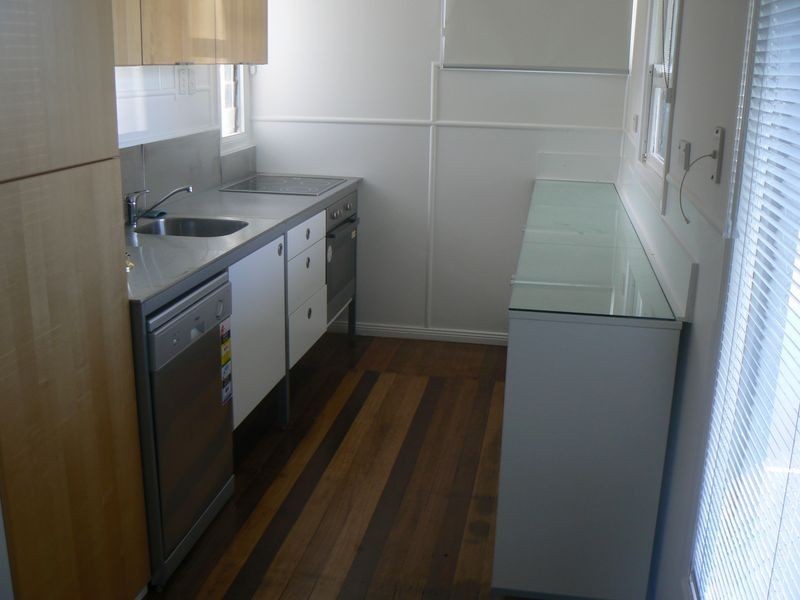 2 Barron Street, Victoria Point QLD 4165